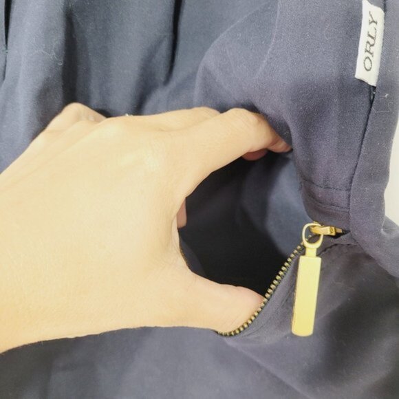 Orly Navy Blue Pleated Uniform Shorts Mid Length Womens Casual Retro Style 10 - Picture 4 of 11